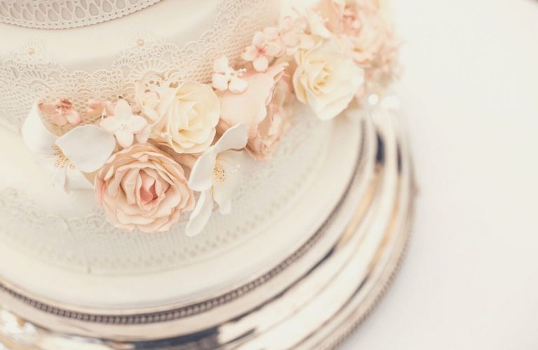 An Introduction to Wedding Cakes