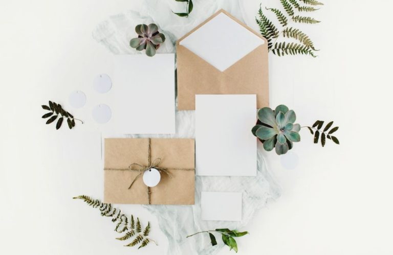 Guidelines for Choosing Blank Wedding Invitations