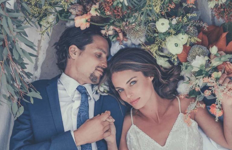 How to Choose Wedding Flowers