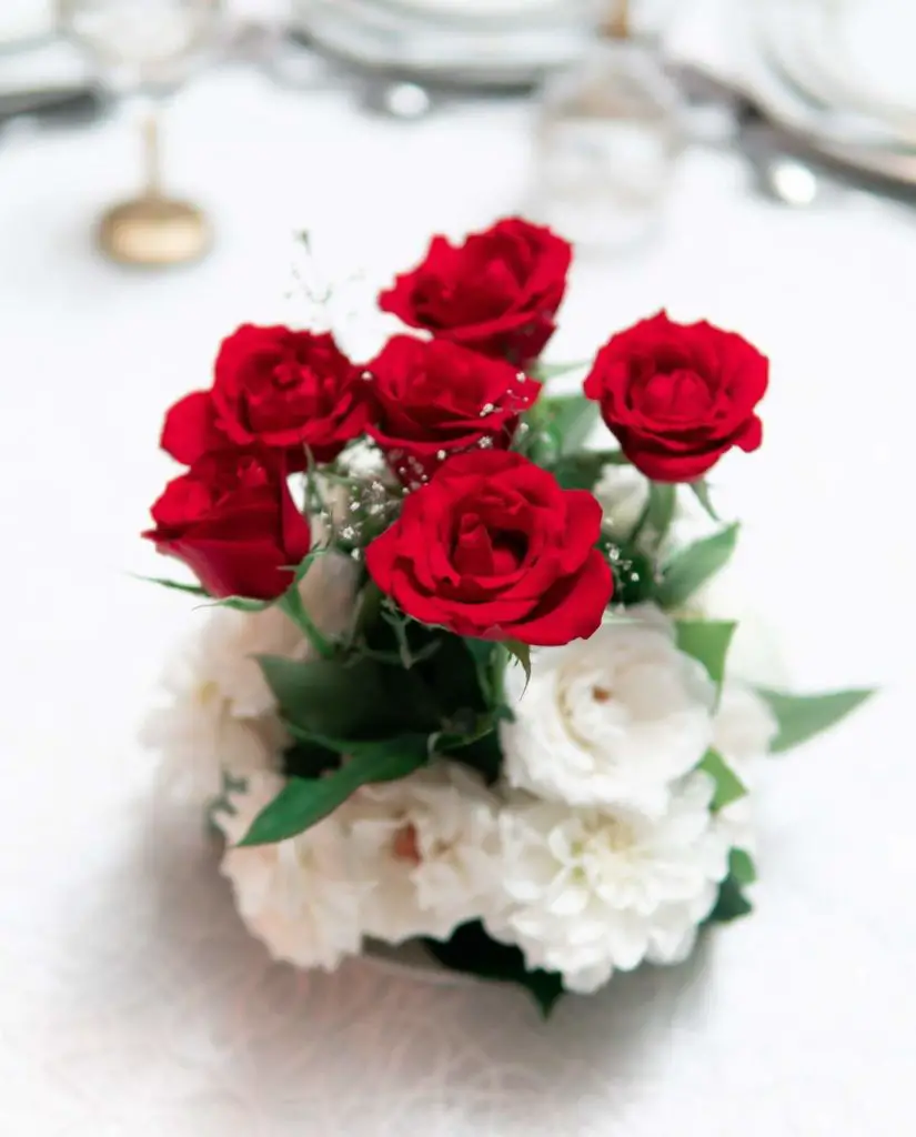 How to Choose Wedding Flowers 