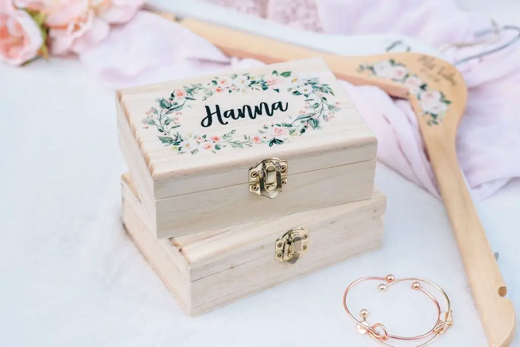 Bridesmaids Proposal Boxes, Wooden Gift Box - Floral & Greenery Design