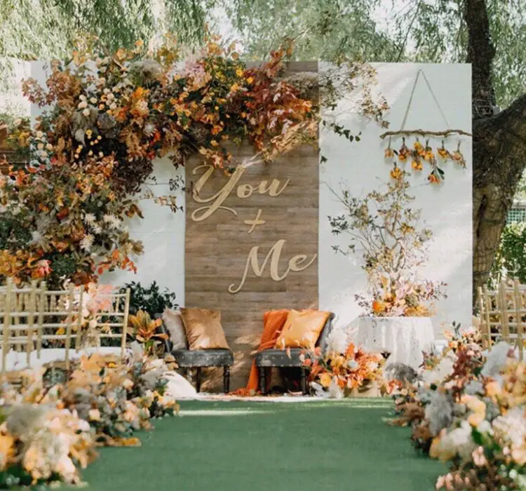 Outdoor Fall Wedding Aisle Decorations