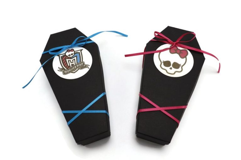 15 Best Ideas For Halloween Wedding Favors wedding ideas