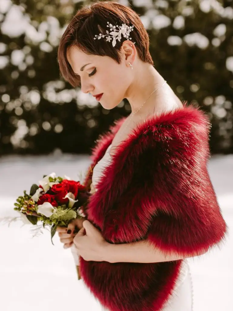 Bridal Faux Fur Wrap for the Winter Bride, Burgundy Faux Fur Stole