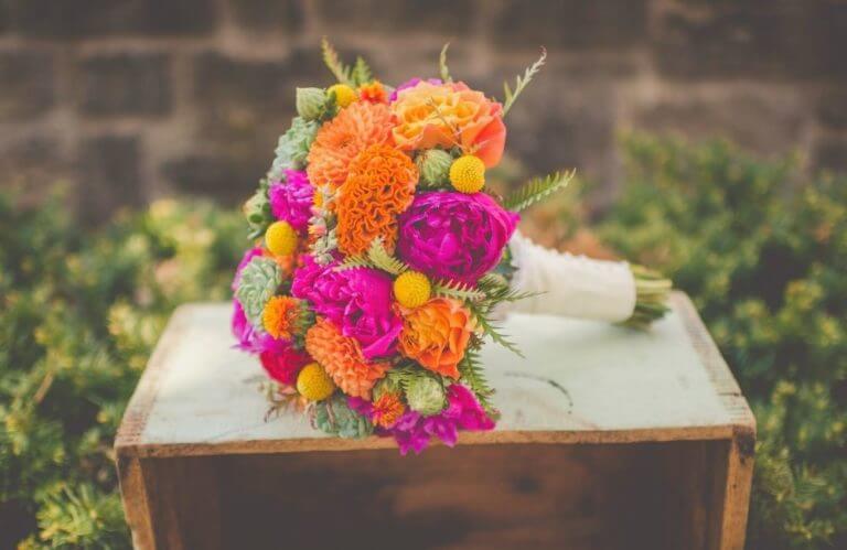 The Best Seasonal Flowers for July Wedding Bouquet