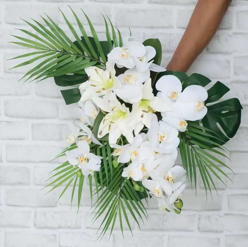 Best Seasonal Flowers for July Wedding Bouquet - Orchids