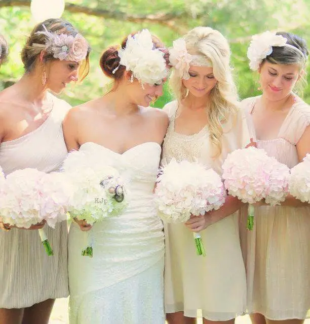 Soft and Simple Hydrangea Bouquets, Best Seasonal Flowers for July Wedding Bouquet