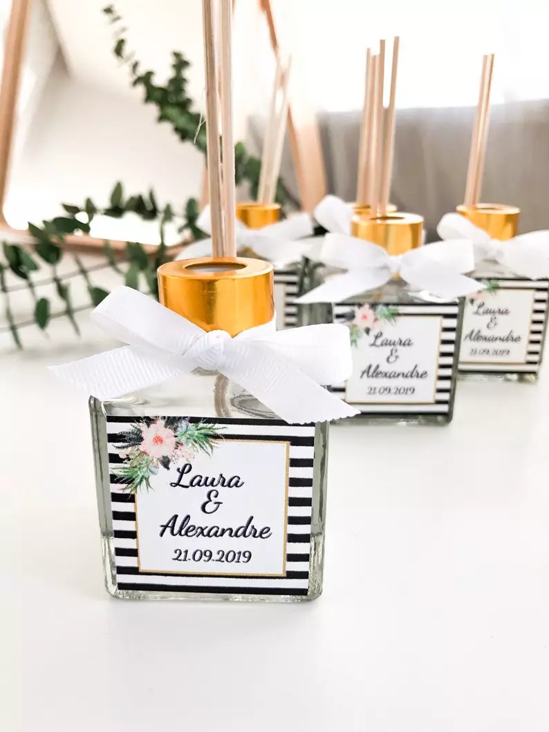 Reed Diffuser  Luxury Wedding Favors for elegant wedding