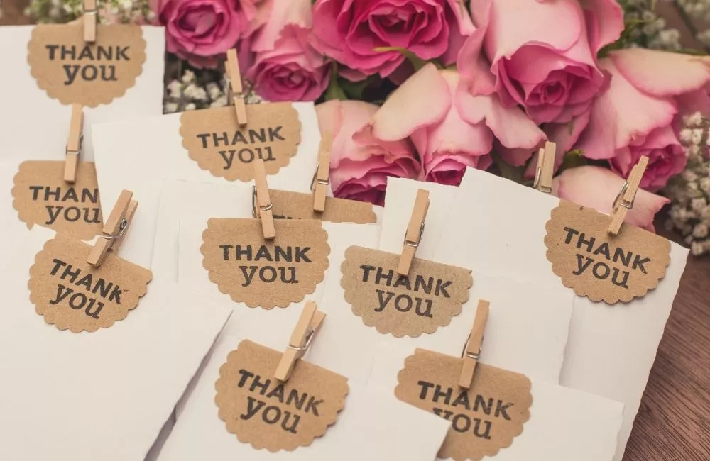 inexpensive spring wedding favors under $2.